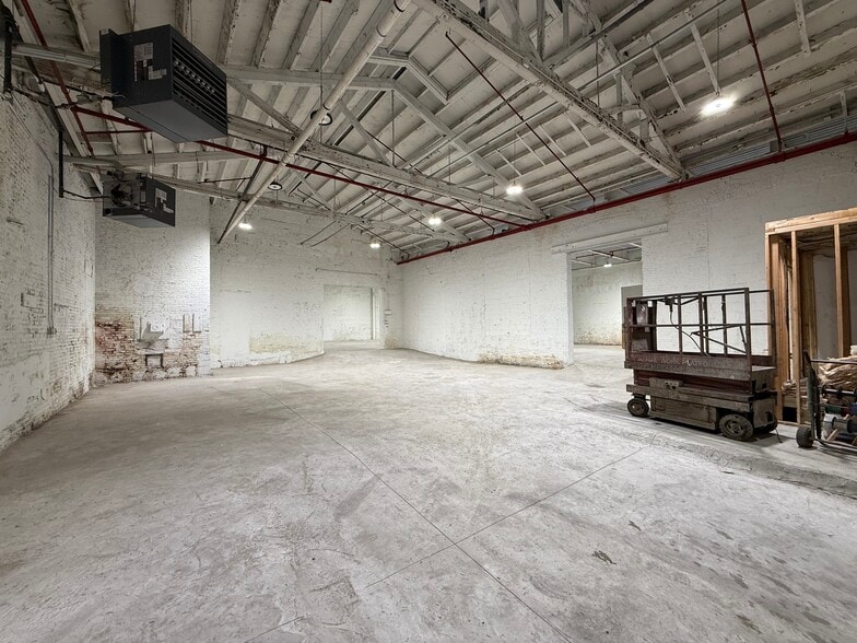 81 Dale Ave, Paterson, NJ for lease - Building Photo - Image 3 of 4