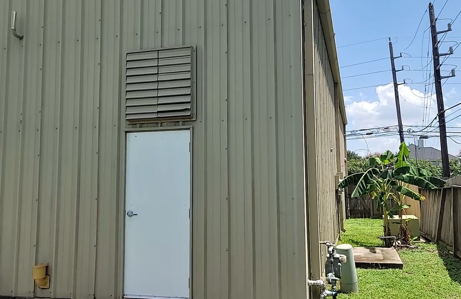 8134 Dowdell Rd, Tomball, TX for sale - Building Photo - Image 2 of 3