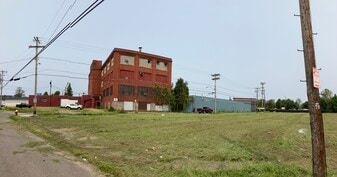 588 Monroe St & 34 Brown - Warehouse