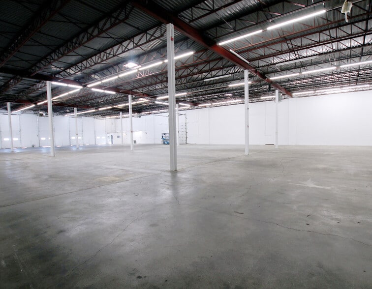 57-59 Innerbelt Rd, Somerville, MA for lease - Interior Photo - Image 3 of 6