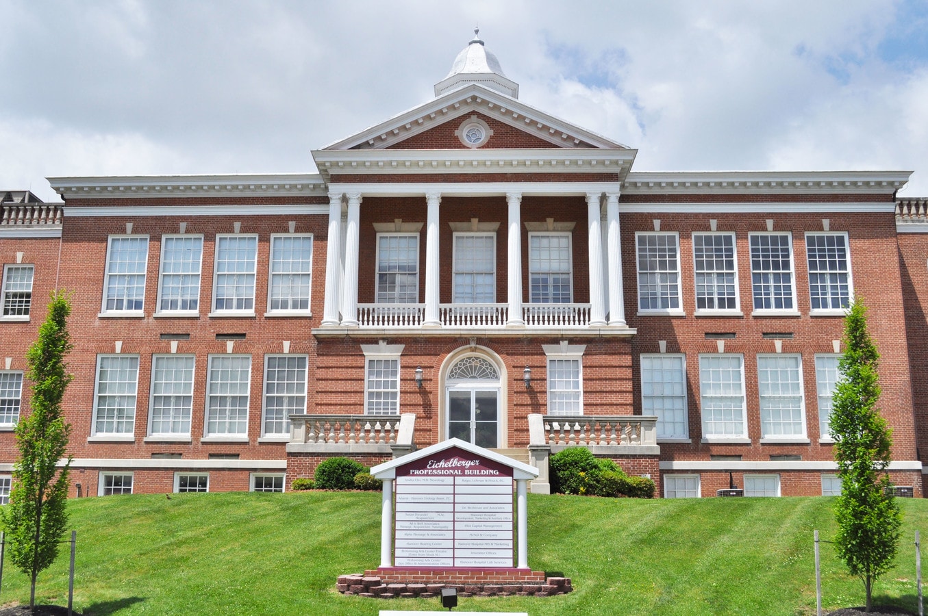 195 Stock St, Hanover, PA 17331