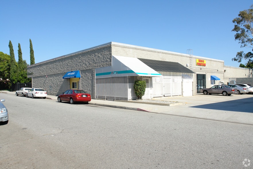 658 Hawthorne St, Glendale, CA for lease - Building Photo - Image 2 of 21