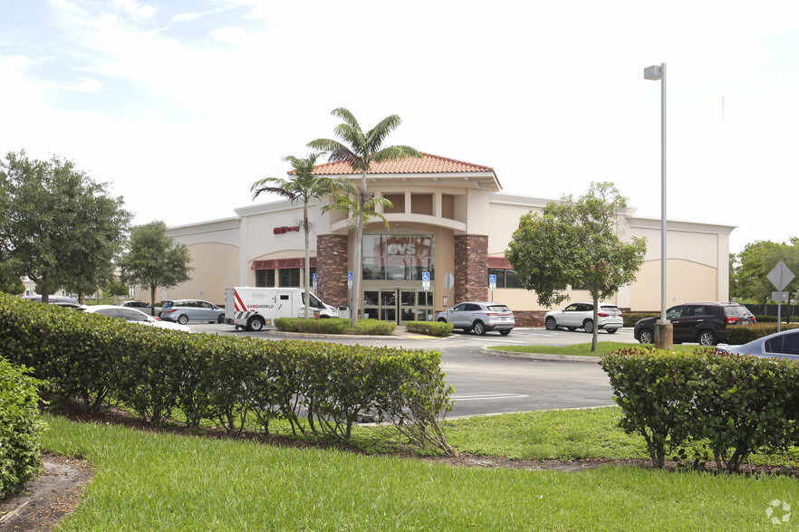 10001 Sheridan St, Hollywood, FL for lease - Building Photo - Image 3 of 12