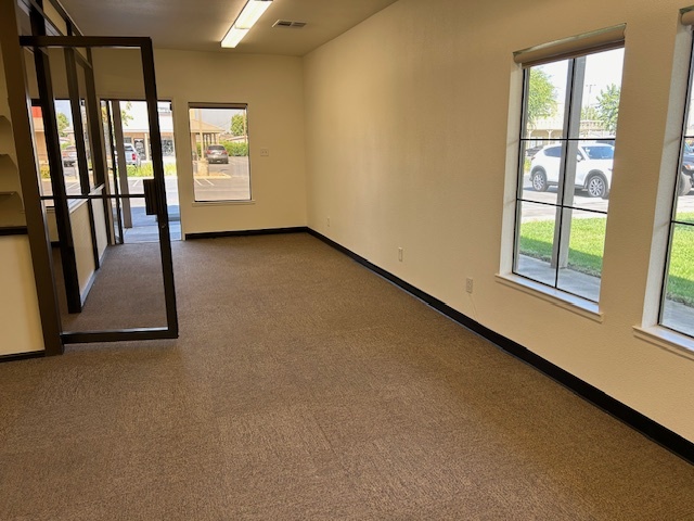 1367-1427 Standiford Ave, Modesto, CA for lease - Building Photo - Image 2 of 5