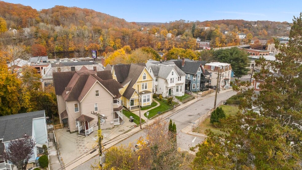 Cliff Street Portfolio portfolio of 4 properties for sale on LoopNet.com - Building Photo - Image 2 of 30