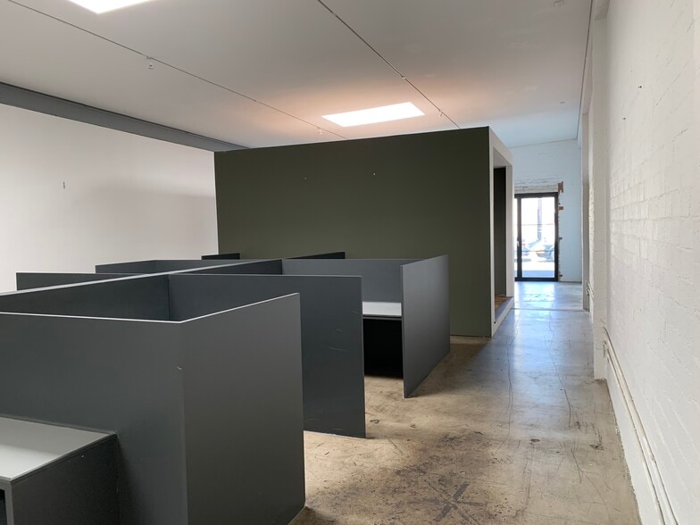 3820-3822 Willat St, Culver City, CA for lease - Interior Photo - Image 2 of 5