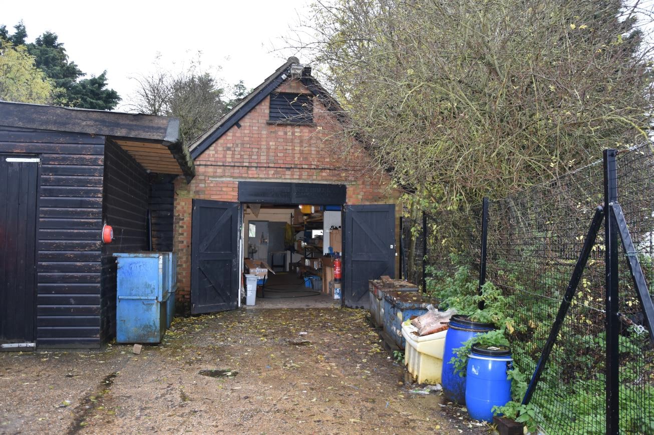 8 Hunsdon Rd, Ware for lease Primary Photo- Image 1 of 2