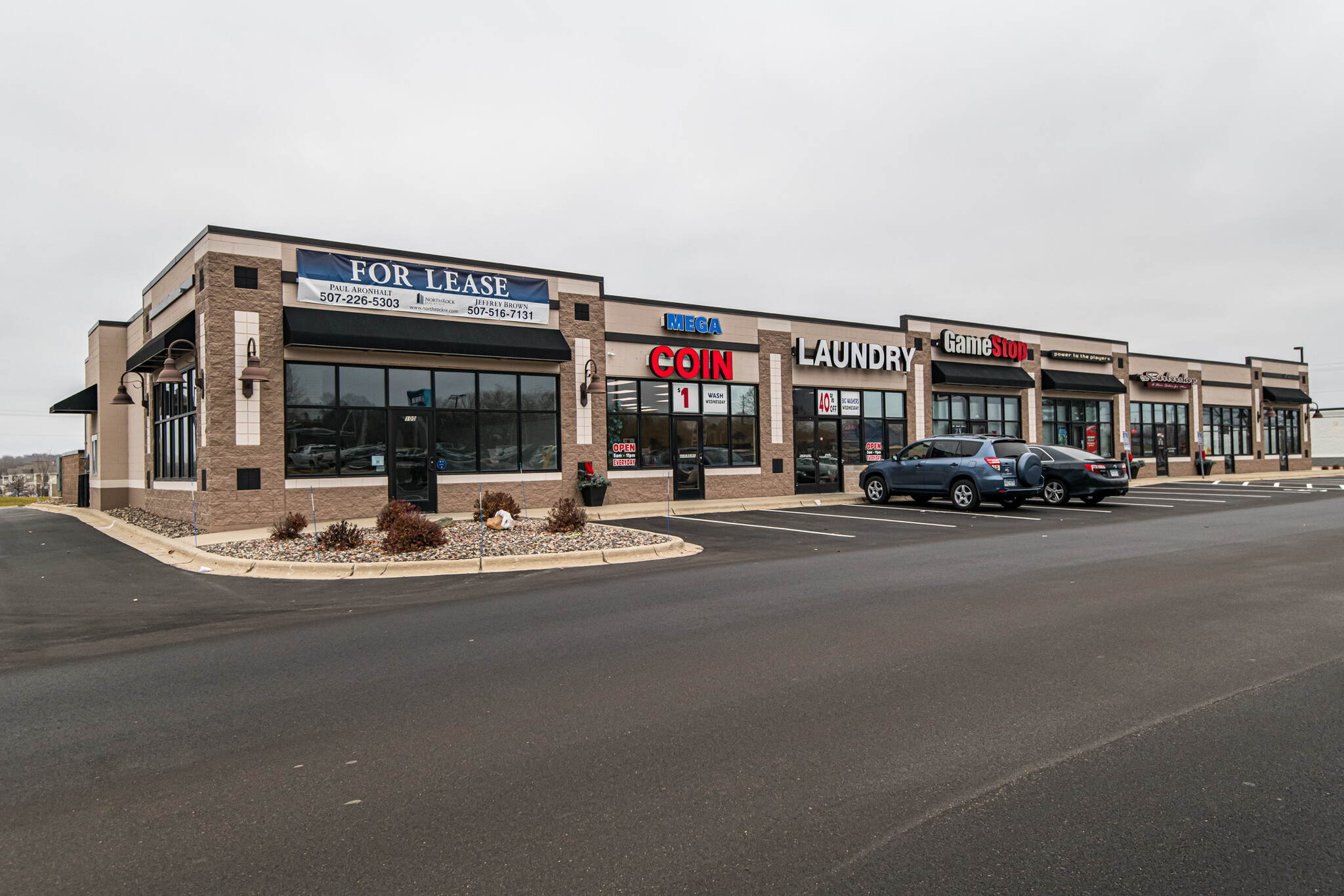 221 28th St SE, Rochester, MN for lease Building Photo- Image 1 of 16