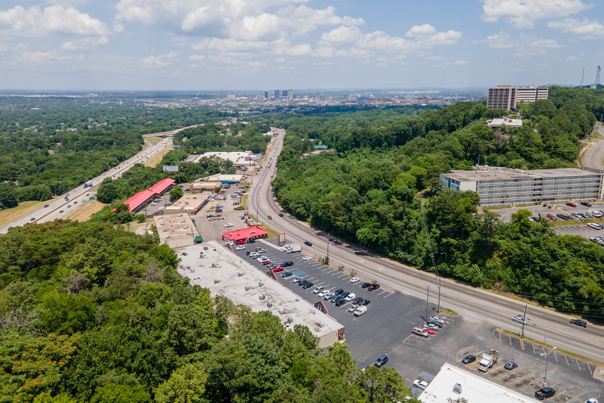 2046 Green Springs Hwy, Birmingham, AL 35209 Retail for Lease