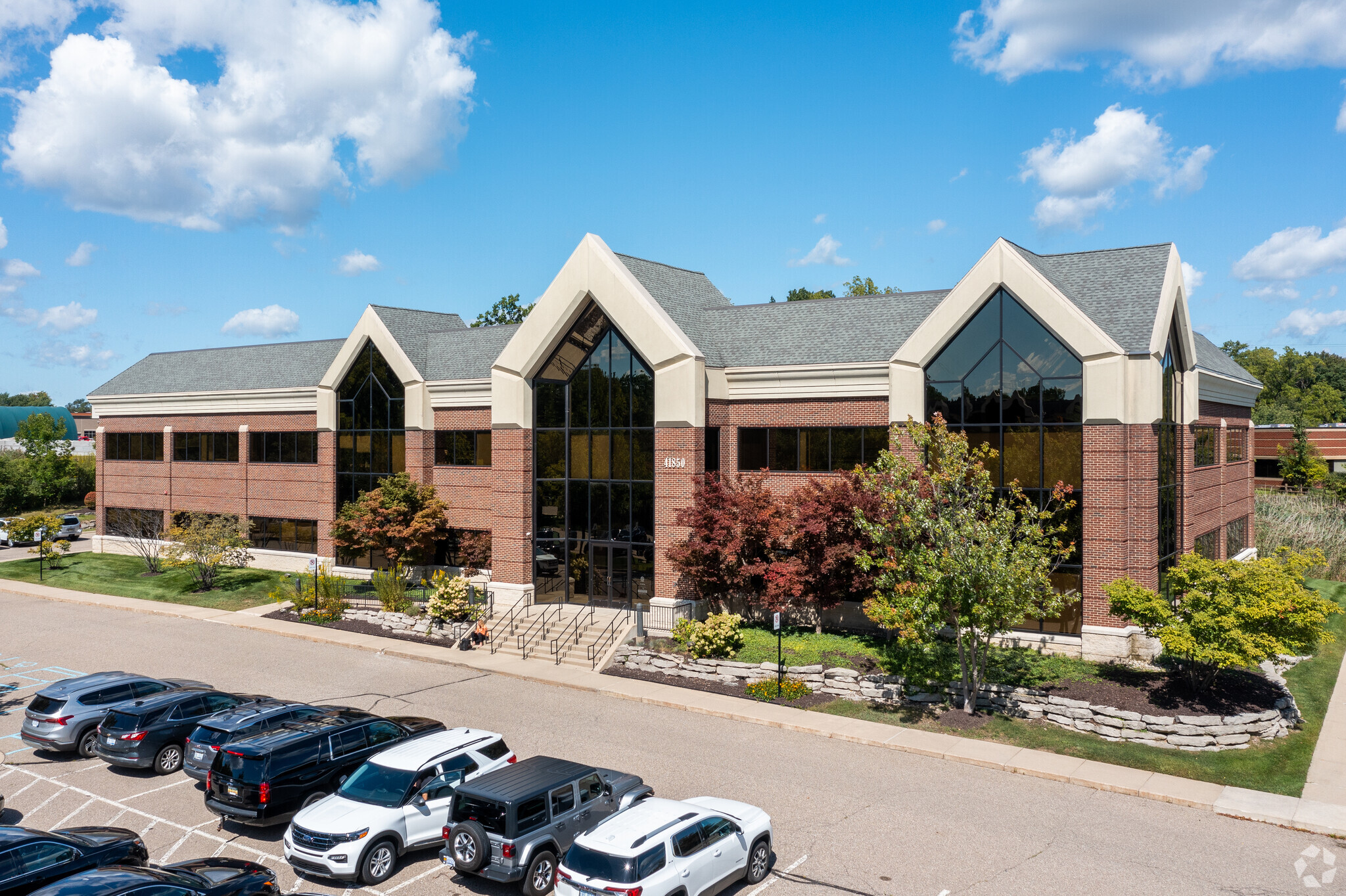 41850 W 11 Mile Rd, Novi, MI for lease Building Photo- Image 1 of 10