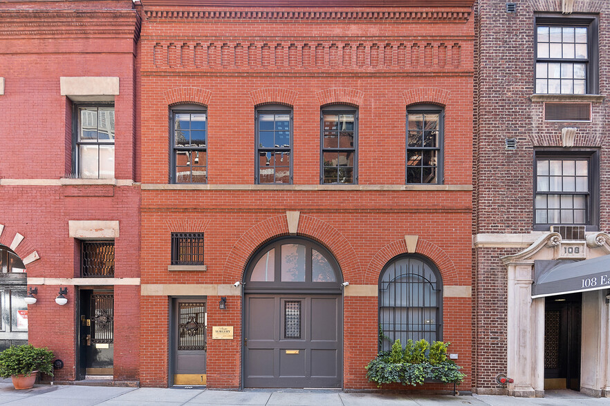 110 E 66th St, New York, NY for sale - Building Photo - Image 1 of 1