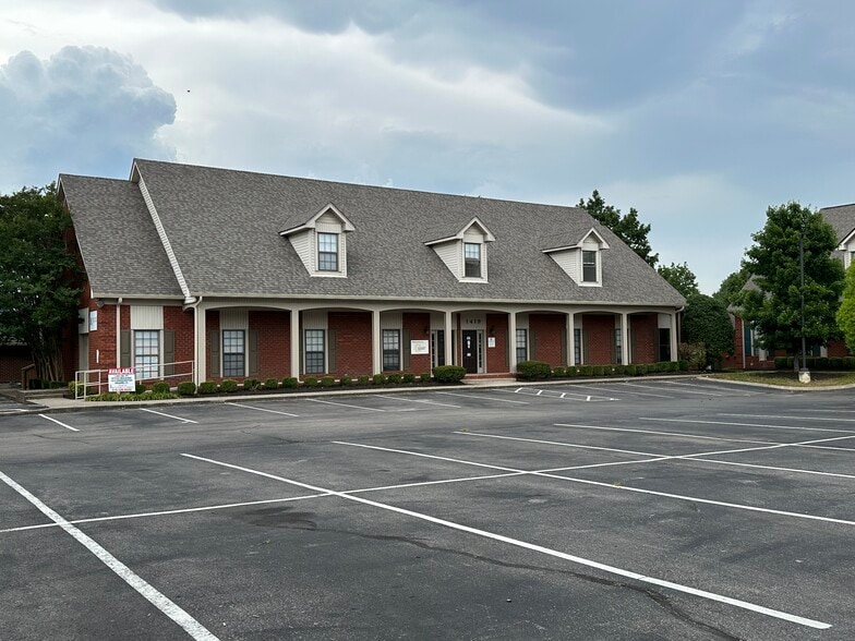 1419 Kensington Square Ct, Murfreesboro, TN for sale - Building Photo - Image 1 of 6
