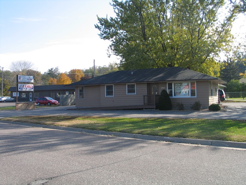 3049 S Service Dr, Red Wing, MN for lease - Building Photo - Image 1 of 7