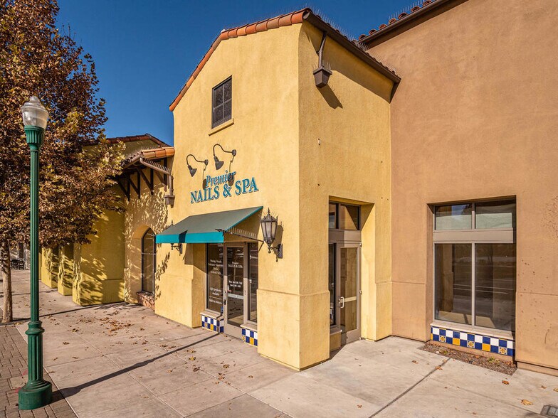 6905 El Camino Real Atascadero Ca 93422 Colony Square Loopnet Com 6905 El Camino Real Atascadero Ca, Atascadero Round Table