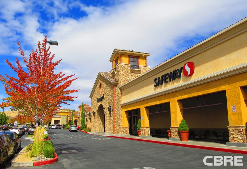 2808 2888 Vista Blvd Sparks Nv 89434 D Andrea Marketplace Loopnet Com