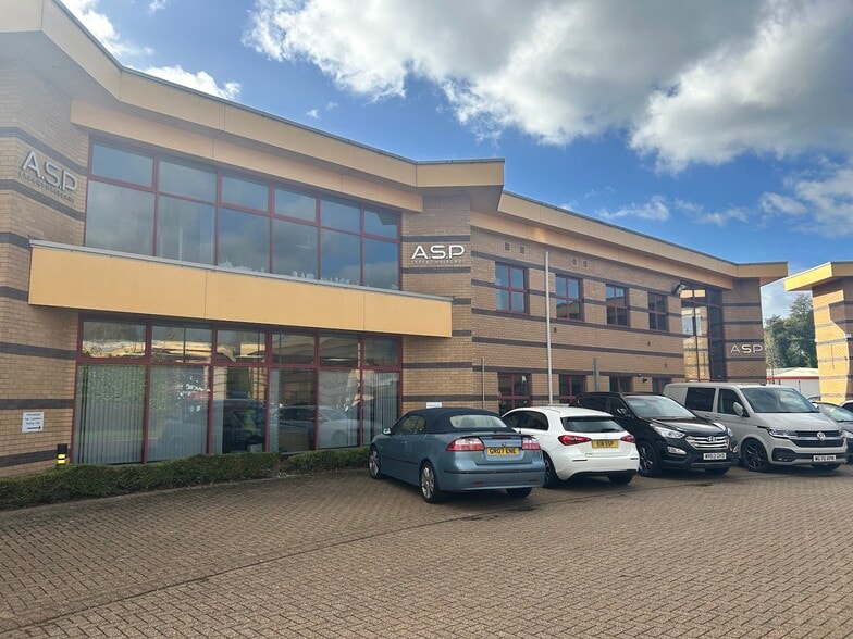 Premier Way, Romsey for lease - Building Photo - Image 1 of 1