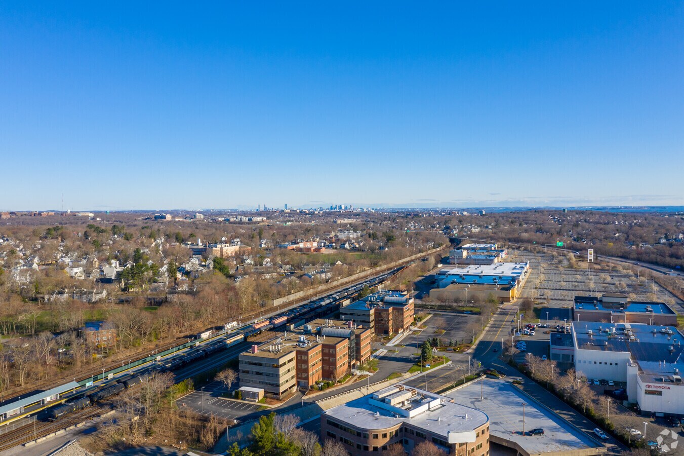 100 Grossman Dr, Braintree, MA 02184 Property Record