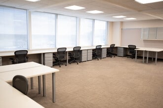 89 Headquarters Plz, Morristown, NJ for lease Interior Photo- Image 1 of 2