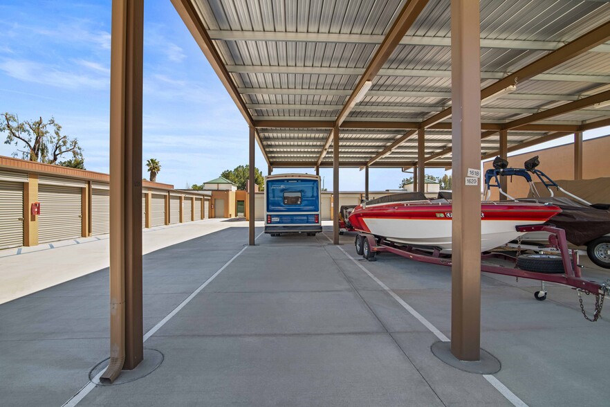 3010 N Perris Blvd, Perris, CA for lease - Building Photo - Image 3 of 5