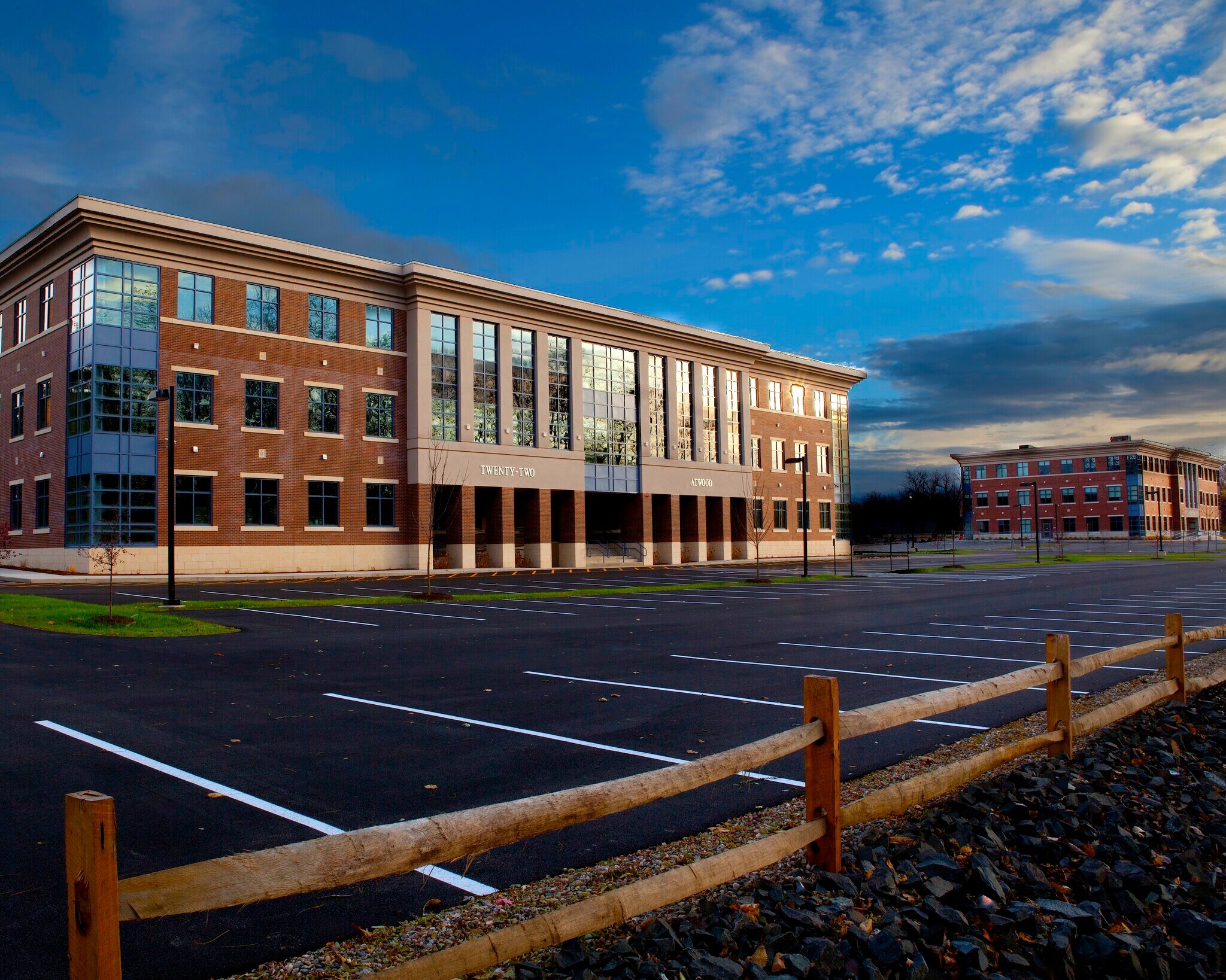 33 Atwood dr, Northampton, MA for lease Primary Photo- Image 1 of 7