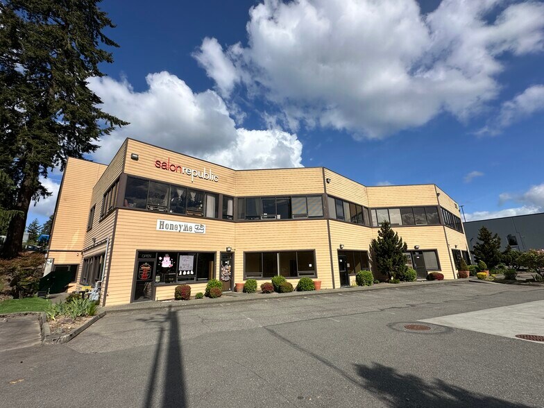 1805 136th Pl NE, Bellevue, WA for lease - Building Photo - Image 2 of 9