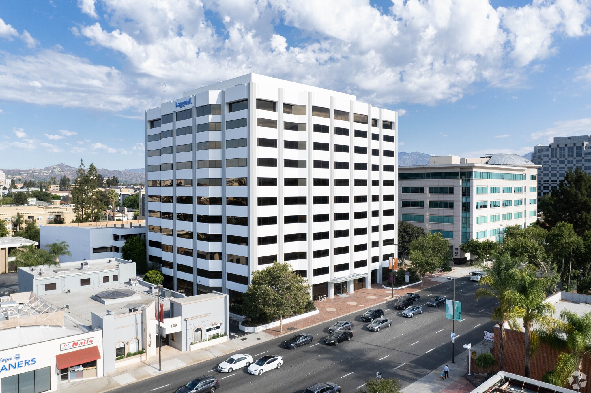 155 N Lake Ave, Pasadena, CA for lease Building Photo- Image 1 of 7
