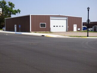 More details for 111 2nd St, Winthrop, MN - Industrial for Sale