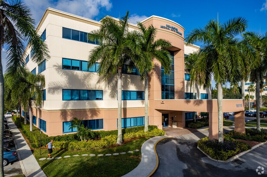 10115 Forest Hill Blvd, Wellington, FL for lease - Building Photo - Image 2 of 6