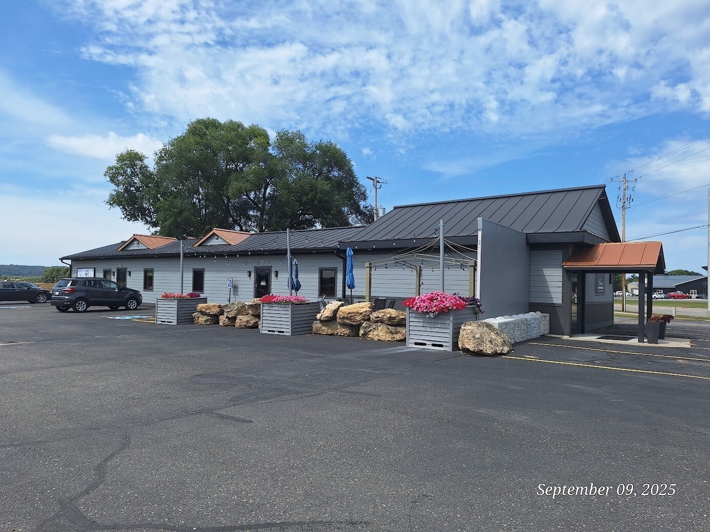 37505 US Highway 18, Prairie Du Chien, WI for sale Building Photo- Image 1 of 6