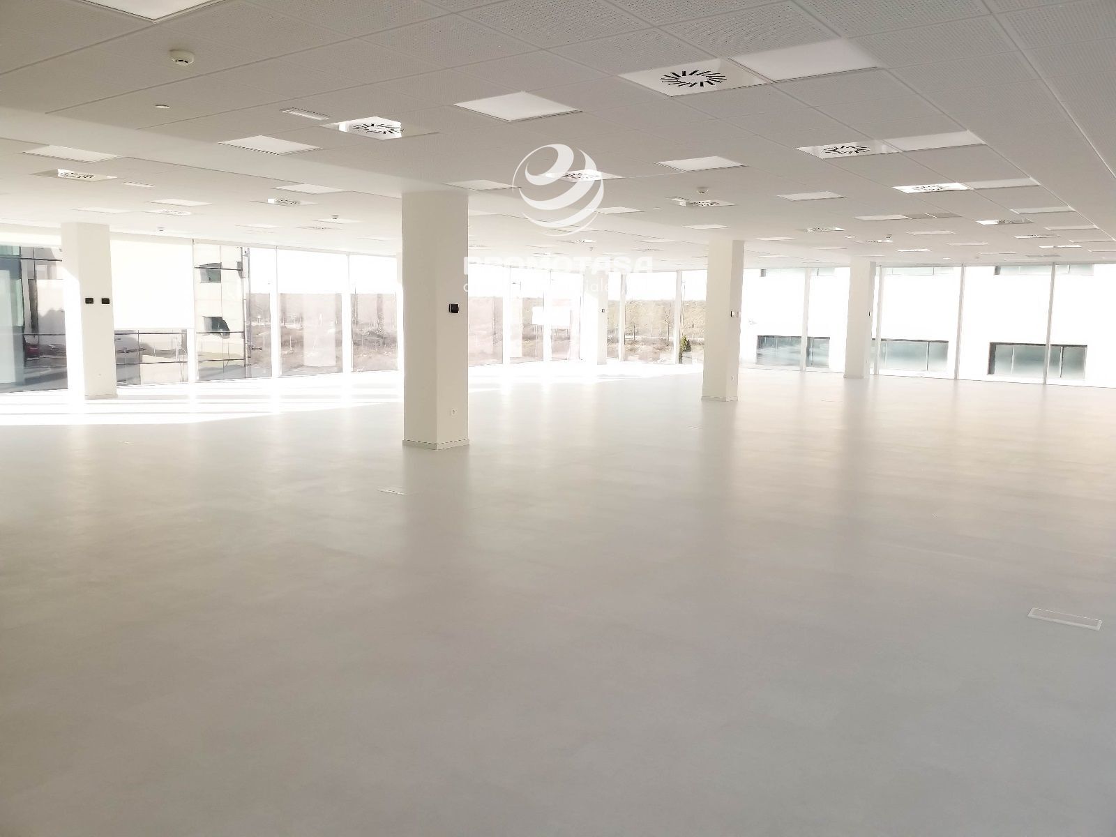 Office in Getafe, Madrid for lease Interior Photo- Image 1 of 5