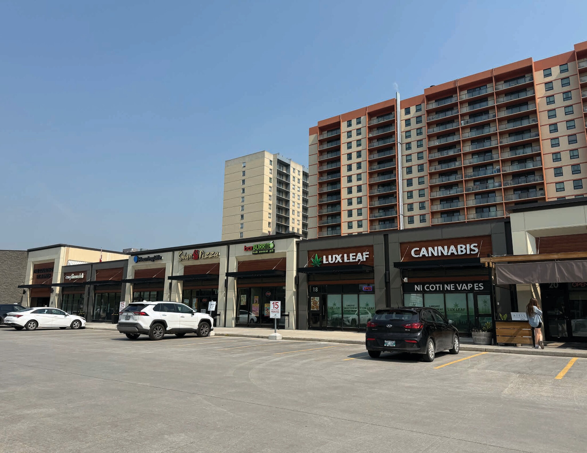 2727 Portage Ave, Winnipeg, MB for lease Building Photo- Image 1 of 4