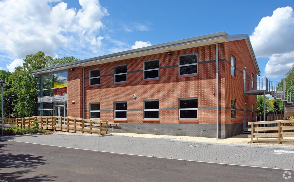 Molly Millars Ln, Wokingham for sale - Building Photo - Image 3 of 7