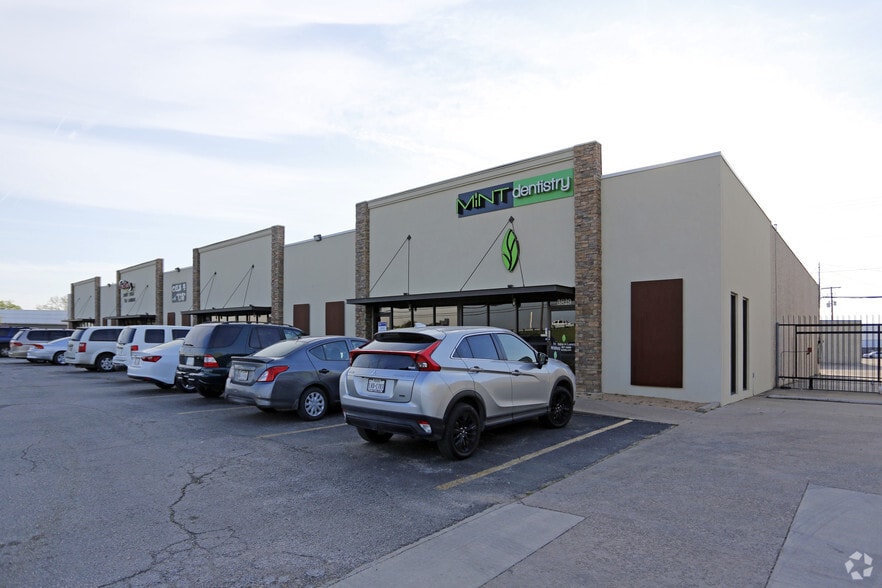 3815-3829 E Loop 820 S, Fort Worth, TX for sale - Primary Photo - Image 1 of 1