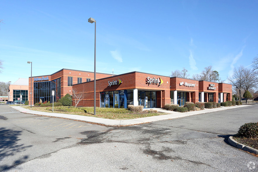 601 Thimble Shoals Blvd, Newport News, VA for lease - Building Photo - Image 1 of 12