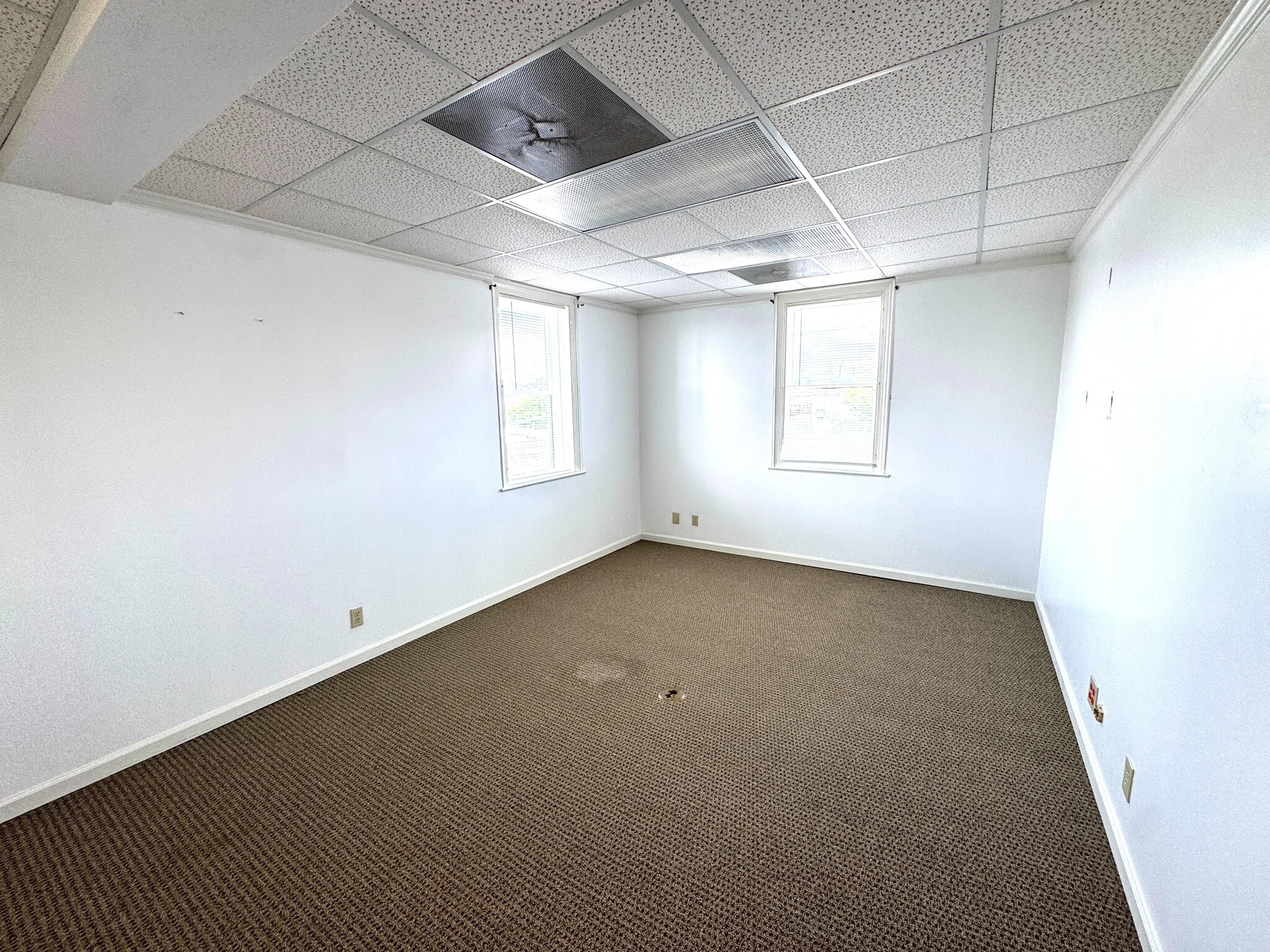 200 Main St, Gainesville, GA for lease Interior Photo- Image 1 of 7
