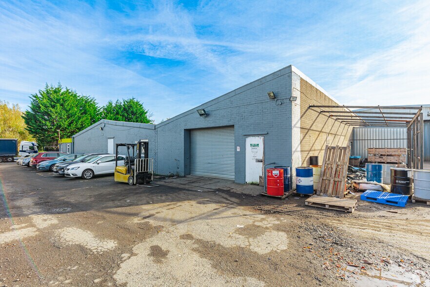 Pentland Rd, Loanhead for lease - Building Photo - Image 2 of 5