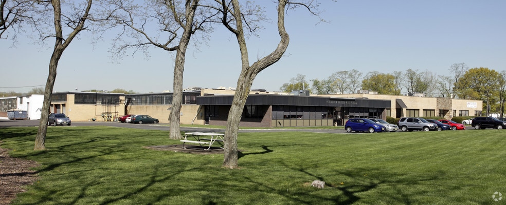 1110 Springfield Rd, Union Township, NJ for lease - Building Photo - Image 3 of 9