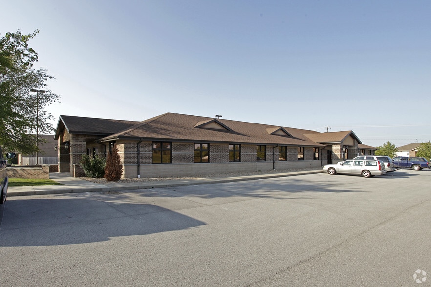 4136 South Scenic, Springfield, MO for sale - Primary Photo - Image 2 of 42