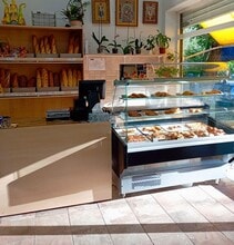 Retail in Madrid, Madrid for lease Interior Photo- Image 1 of 6