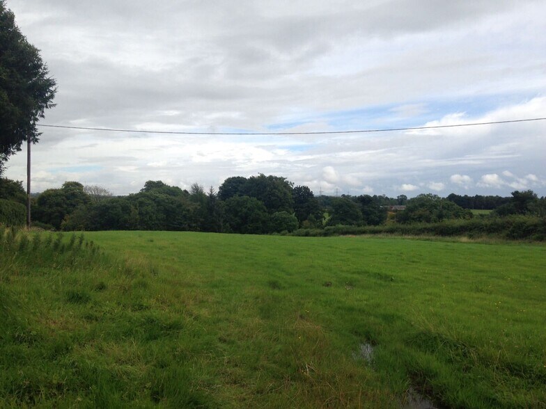 Glasgow Rd, Kilmarnock for sale - Building Photo - Image 1 of 6