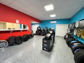 271 S I St, San Bernardino, CA for lease Interior Photo- Image 2 of 13