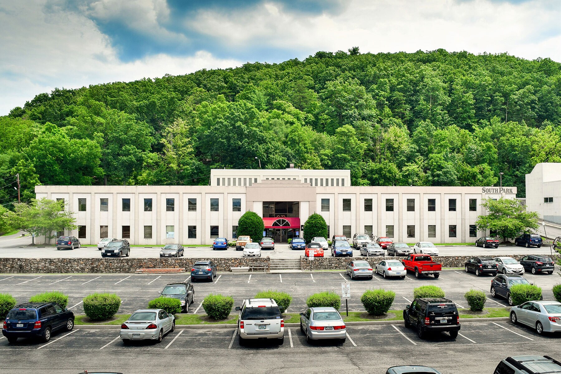 4504 Starkey Rd, Roanoke, VA for sale Building Photo- Image 1 of 1