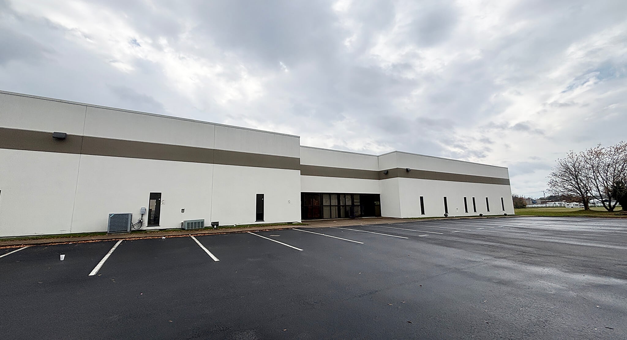 1320 Court St, Portsmouth, VA for lease Building Photo- Image 1 of 4