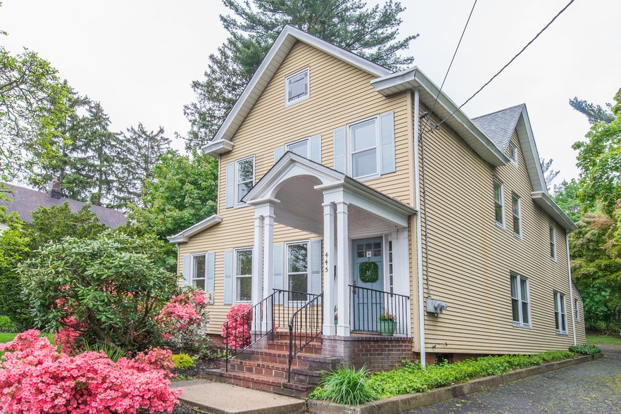 445 Kinderkamack Rd, Oradell, NJ for sale - Other - Image 1 of 1