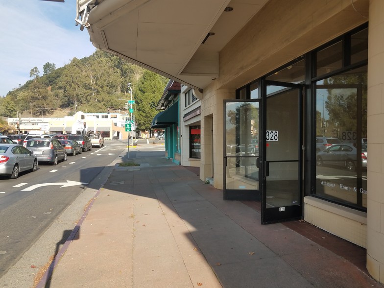 324-330 Sir Francis Drake Blvd, San Anselmo, CA for lease - Building Photo - Image 3 of 3