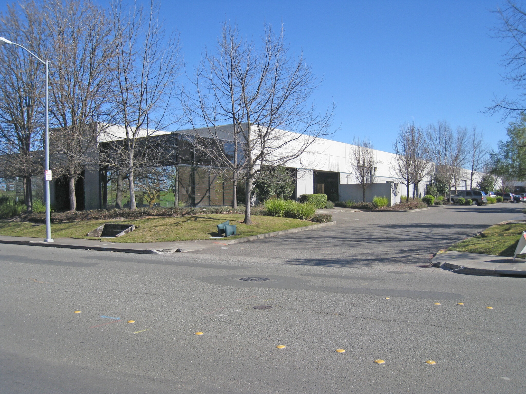 5570 Skylane Blvd, Santa Rosa, CA for lease Building Photo- Image 1 of 2