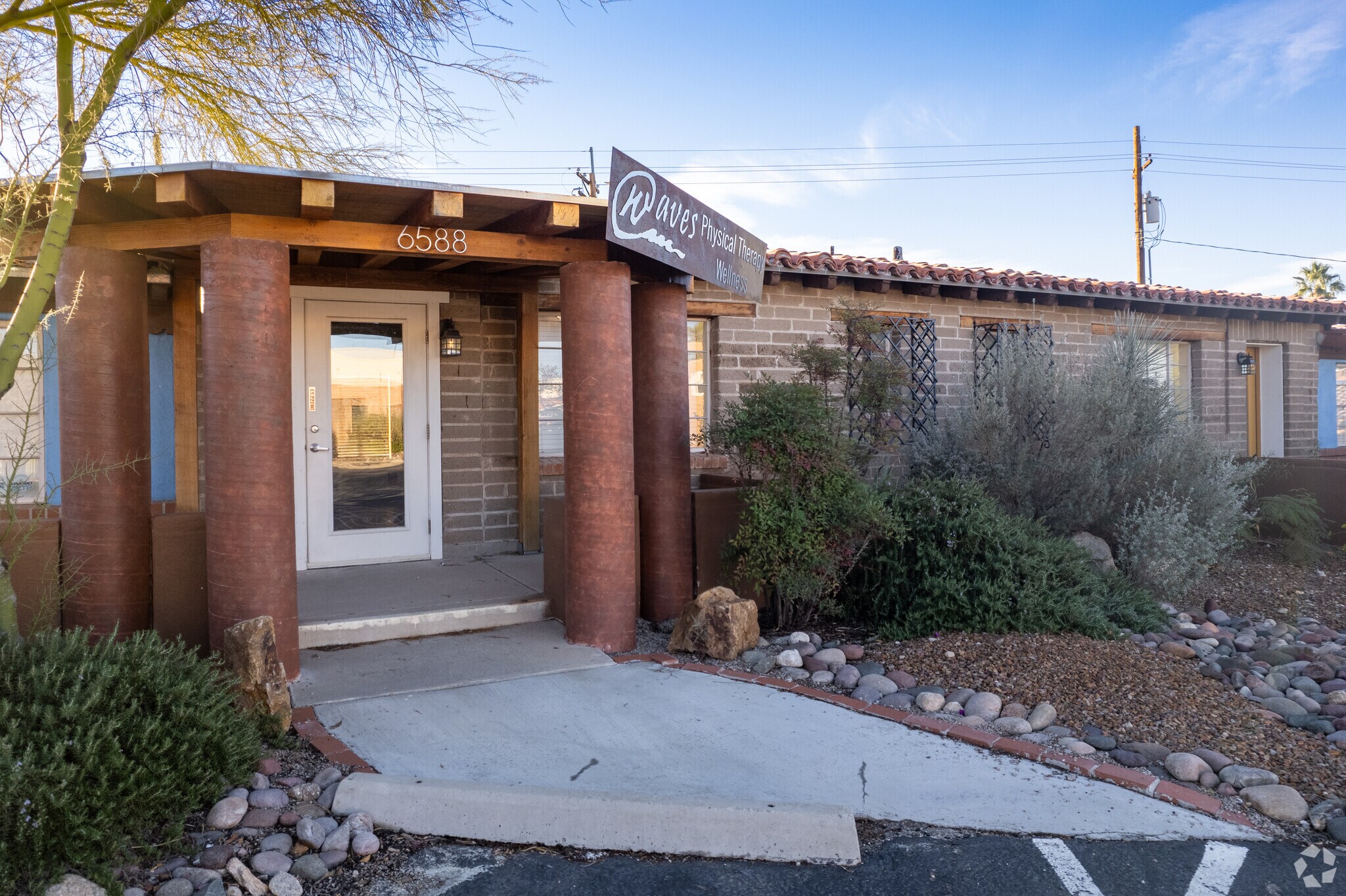 6588 N Oracle Rd, Tucson, AZ for sale Building Photo- Image 1 of 1