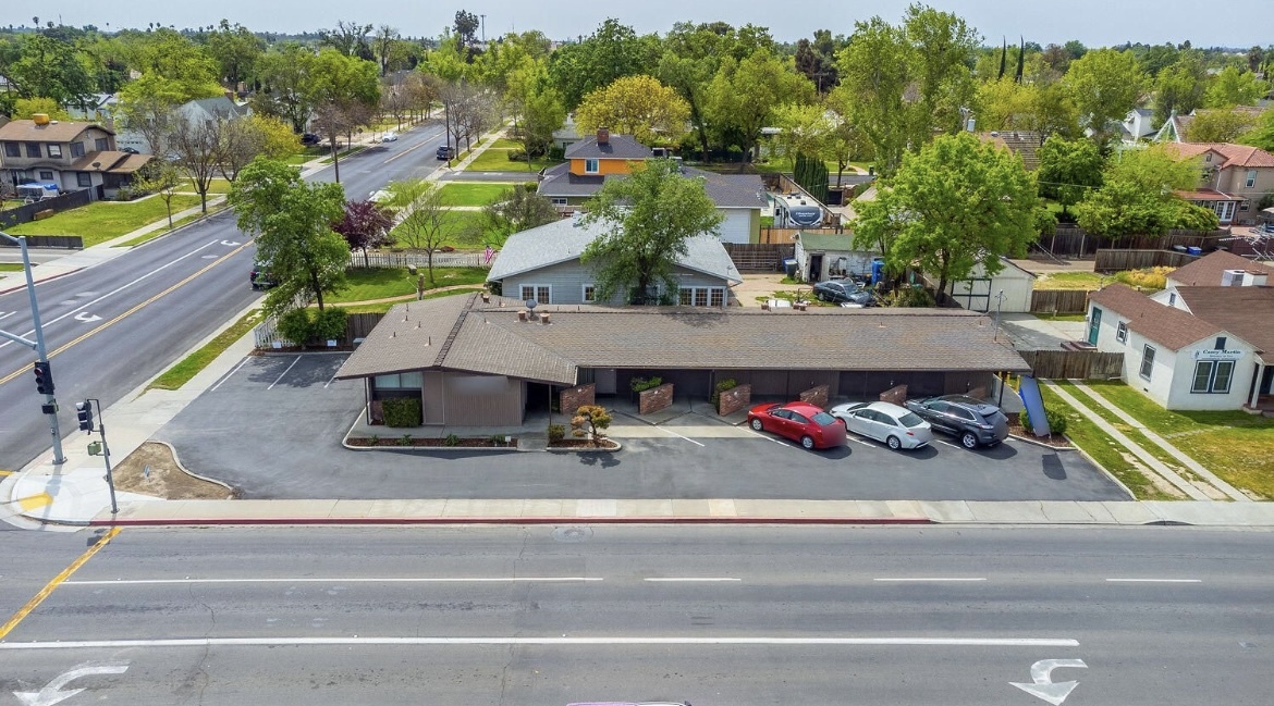 101 W Grangeville Blvd, Hanford, CA for sale Building Photo- Image 1 of 1