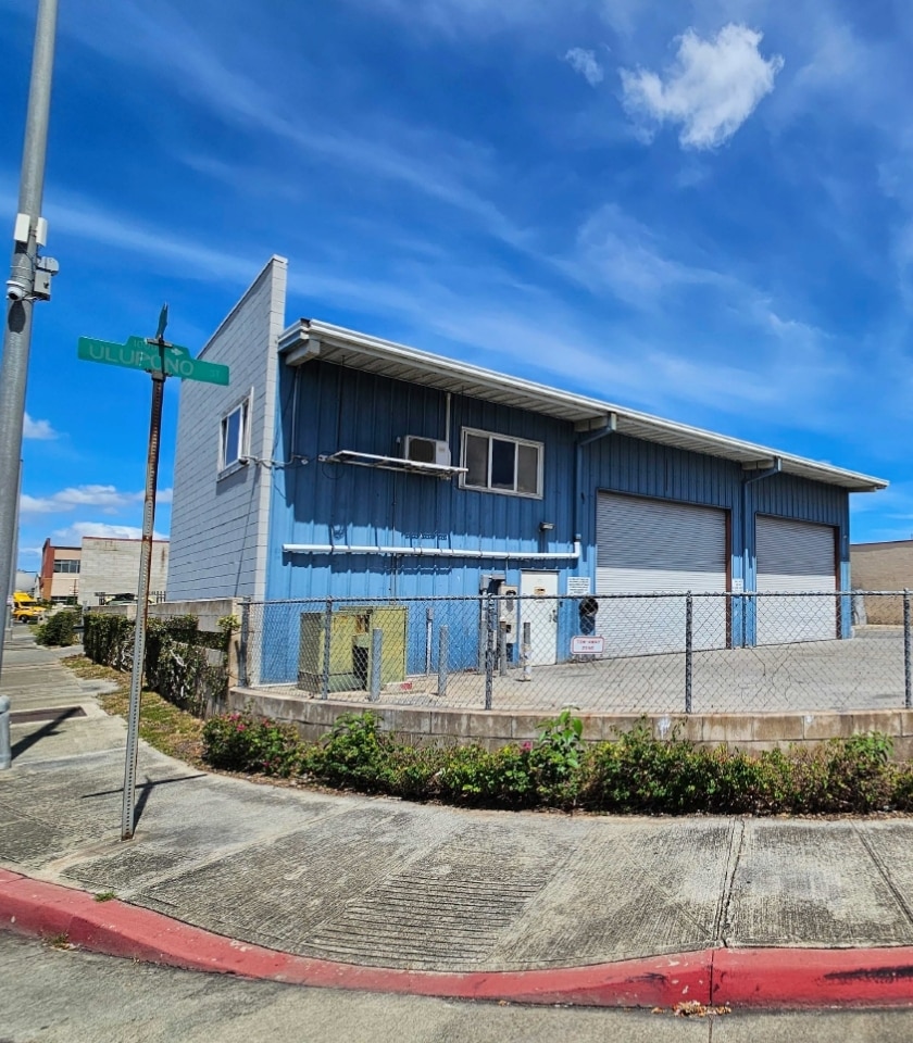 1008 Ulupono St, Honolulu, HI for lease Building Photo- Image 1 of 9