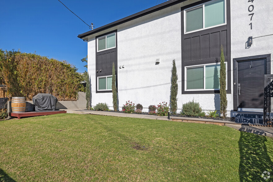 4071 Melrose Ave, Los Angeles, CA for sale - Building Photo - Image 3 of 28